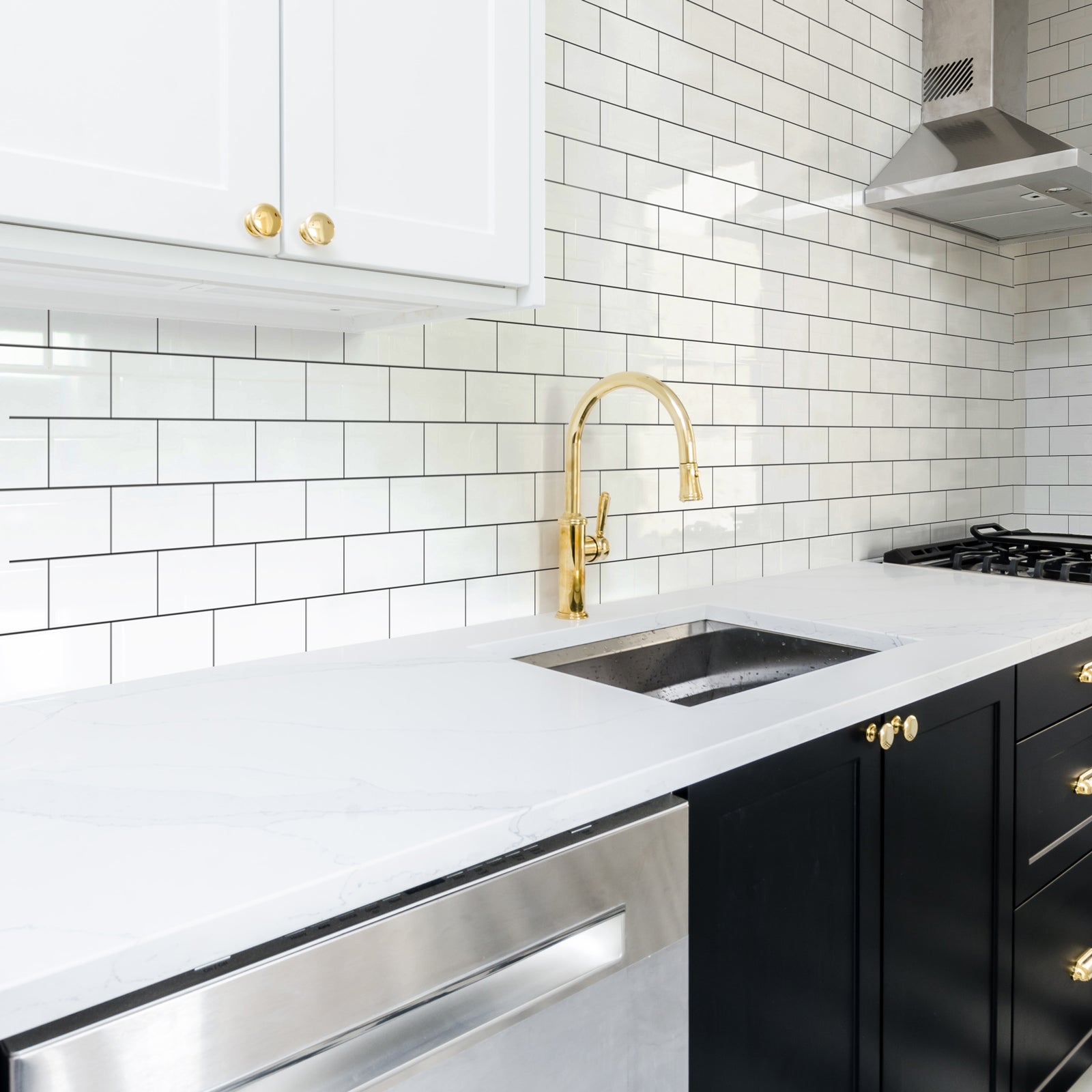 Luxurious finish for kitchen applications